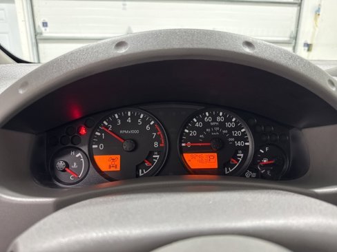 Used 2018 Nissan Frontier SV image 18