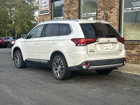 Used 2018 Mitsubishi Outlander SEL image 3