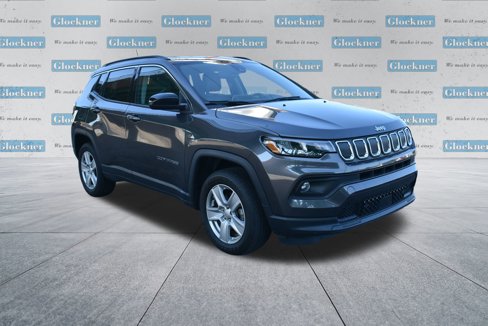 Used 2022 Jeep Compass Latitude image 3