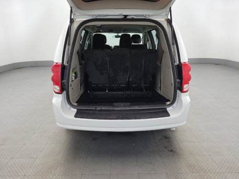 Used 2015 Dodge Grand Caravan American Value Package image 29