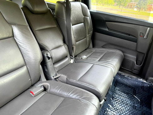 Used 2011 Honda Odyssey Touring image 38