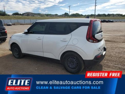 Used 2021 Kia Soul LX image 4