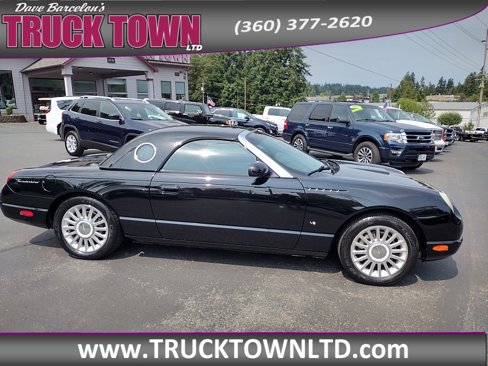 Used 2004 Ford Thunderbird image 4
