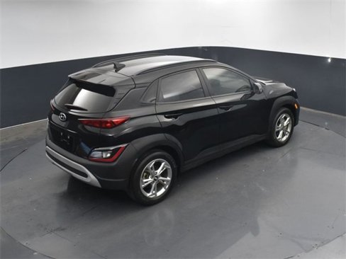 Used 2023 Hyundai Kona SEL w/ Winter Weather Package image 26