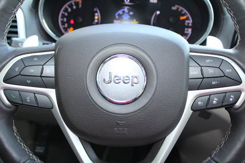 Used 2020 Jeep Grand Cherokee Summit image 19