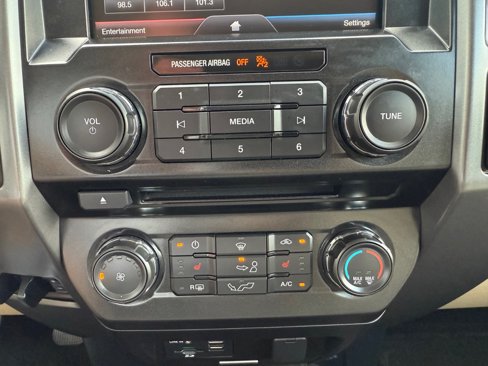 Used 2015 Ford F150 XLT w/ Equipment Group 302A Luxury image 21