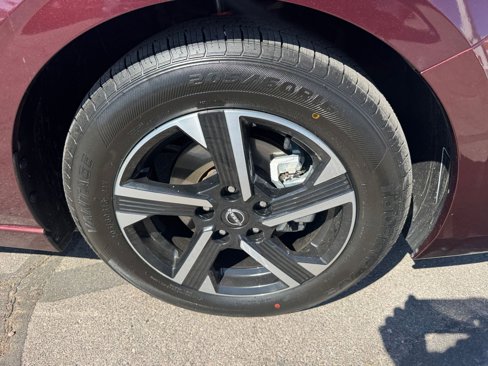 Used 2024 Nissan Sentra SV image 28