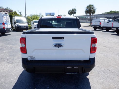 Used 2022 Ford Maverick XL image 4