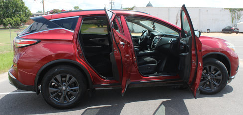 Used 2018 Nissan Murano SV w/ Premium Package image 12