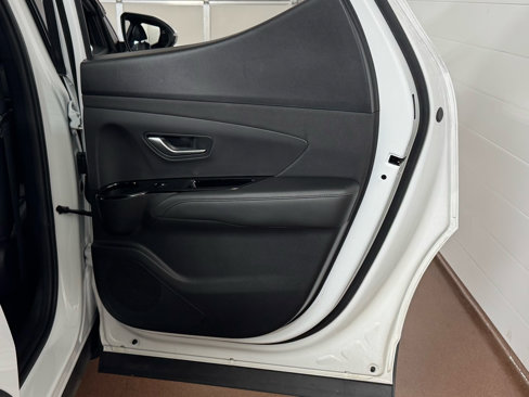 Used 2022 Hyundai Santa Cruz Limited image 38