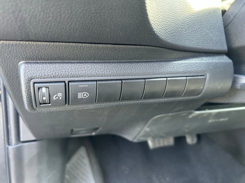 Used 2023 Toyota Corolla LE image 15