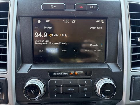 Used 2018 Ford F150 Lariat w/ Equipment Group 502A Luxury image 4
