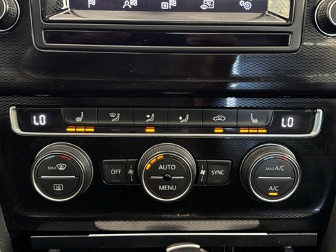 Used 2015 Volkswagen GTI Autobahn image 6