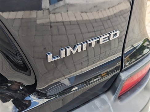 Used 2020 Jeep Cherokee Limited image 12