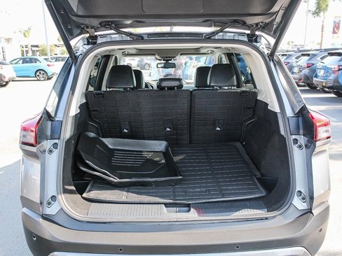 Used 2023 Nissan Rogue SL image 28