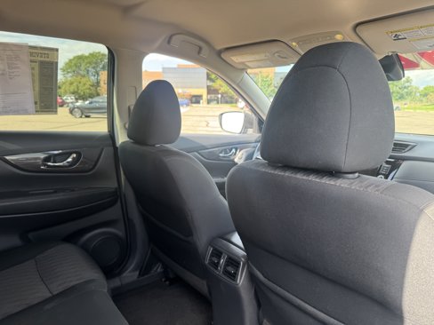 Used 2019 Nissan Rogue S w/ Special Edition Package image 17