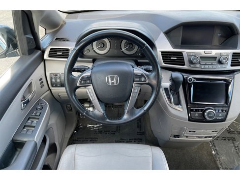 Used 2016 Honda Odyssey Touring Elite image 16