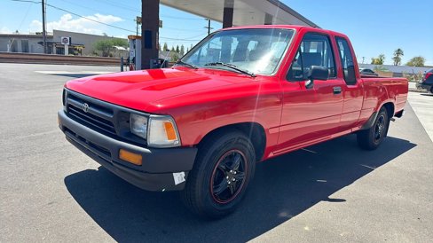 Used 1994 Toyota Pickup DX image 4
