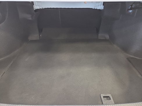 Used 2020 Toyota Camry SE image 14