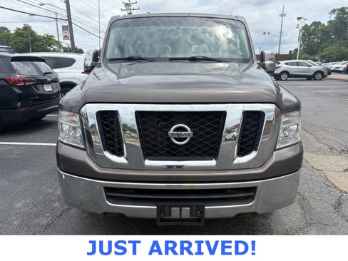 Used 2013 Nissan NV 3500 SV image 2