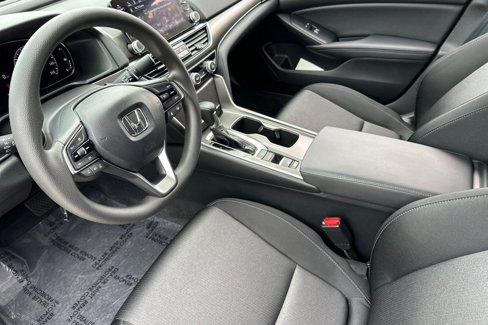 Used 2021 Honda Accord LX image 4