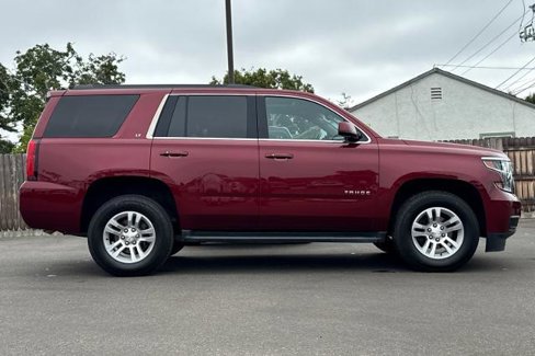 Used 2019 Chevrolet Tahoe LT image 3