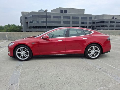 Used 2014 Tesla Model S 60 image 2