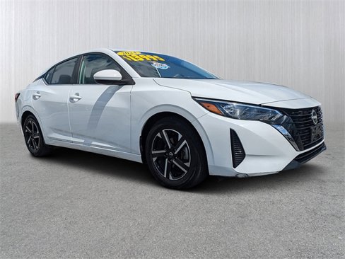 Used 2024 Nissan Sentra SV image 1