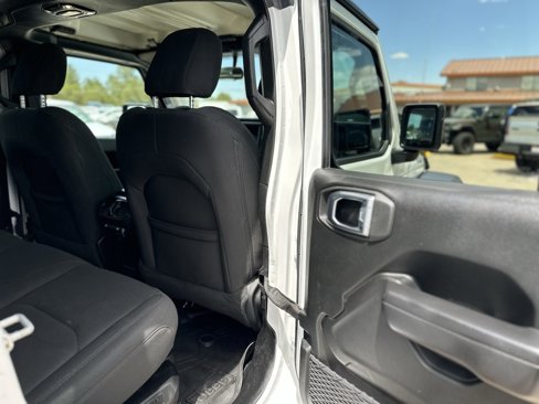 Used 2023 Jeep Wrangler Unlimited image 10