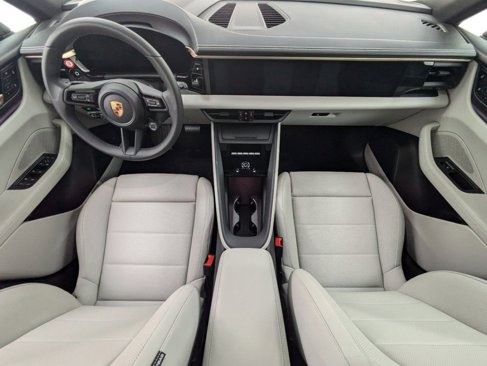 Used 2024 Porsche Macan 4 Electric image 20