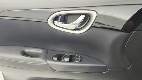 Used 2017 Nissan Sentra SV image 20