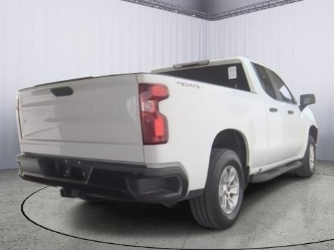 Used 2020 Chevrolet Silverado 1500 W/T w/ WT Value Package image 4