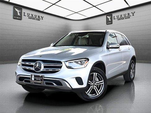 Used 2020 Mercedes-Benz GLC 300 4MATIC image 4