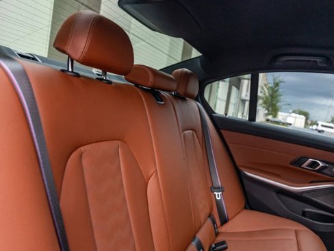 Used 2025 BMW M3 Competition w/ Carbon Package image 21