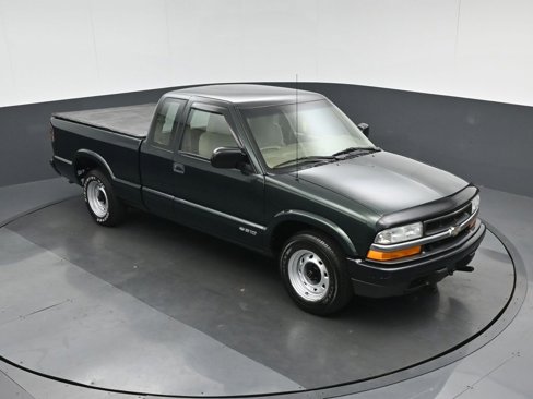 Used 2001 Chevrolet S10 Pickup 2WD Extended Cab w/ Comfort Convenience Pkg image 41