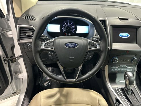 Used 2018 Ford Edge SEL w/ Equipment Group 201A image 10