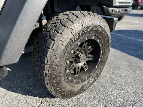 Used 2017 Jeep Wrangler Unlimited Sport w/ Connectivity Group image 7