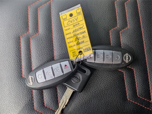 Used 2022 Nissan Frontier Pro-X image 34
