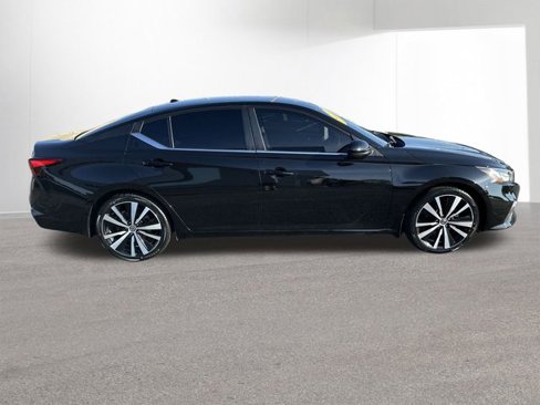 Certified 2022 Nissan Altima 2.5 SR image 33