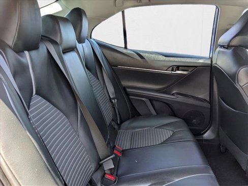 Used 2021 Toyota Camry SE image 20