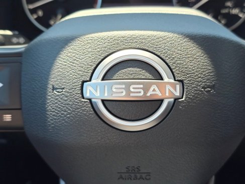 New 2025 Nissan Rogue S image 38