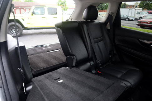 Used 2018 Nissan Rogue SL image 48