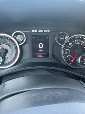 Used 2024 RAM 2500 Tradesman w/ Chrome Appearance Group image 13
