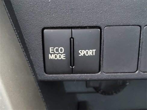 Used 2015 Toyota RAV4 XLE image 14