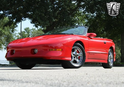 Used 1995 Pontiac Firebird Trans Am image 4