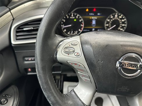 Used 2015 Nissan Murano SV w/ Premium Package image 25