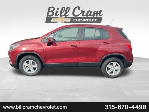 Used 2021 Chevrolet Trax LS image 34