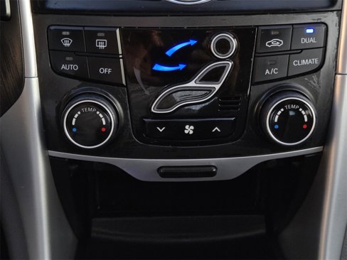 Used 2012 Hyundai Sonata SE w/ Navigation & Sunroof Pkg image 23
