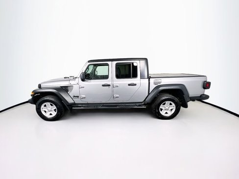 Used 2020 Jeep Gladiator Sport w/ Quick Order Package 24S image 4