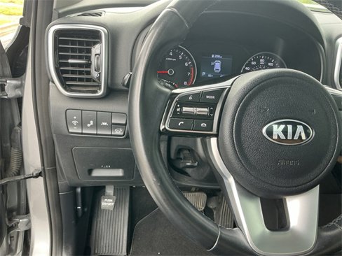 Used 2022 Kia Sportage EX image 25